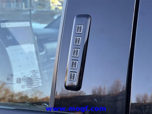 Certified 2022 Ford F150 Lightning Lariat image 30