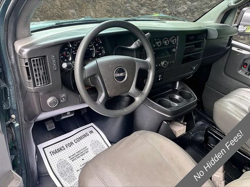 Used 2014 GMC Savana 3500 RWD image 11