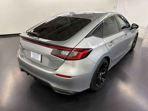 Certified 2022 Honda Civic Sport image 9