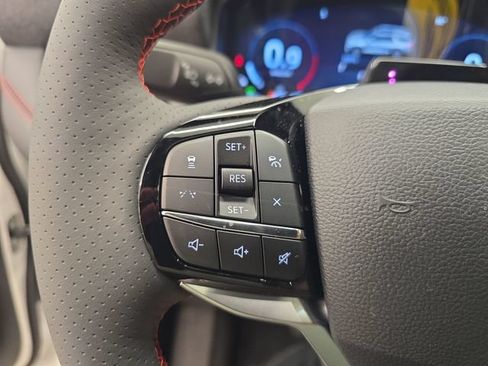New 2026 Ford Explorer ST-Line w/ ST-Line Street Pack AWD/4WD image 39