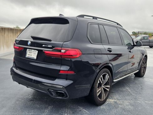 Used 2021 BMW X7 xDrive40i w/ M Sport Package AWD/4WD image 3