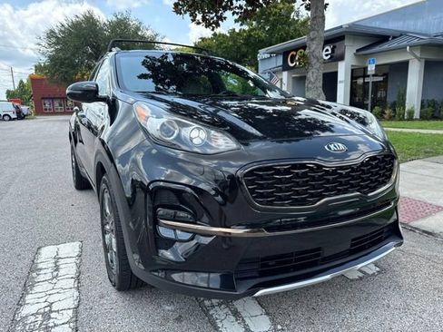 Used 2020 Kia Sportage S w/ S Premium Package FWD image 2