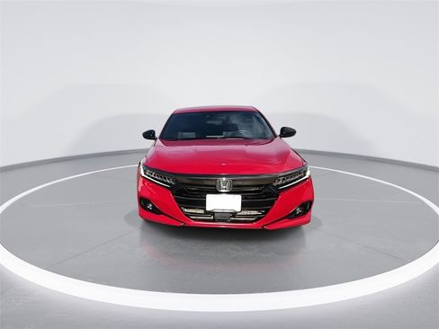 Used 2022 Honda Accord Sport image 3