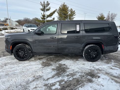 New 2026 Jeep Grand Wagoneer L Limited image 18