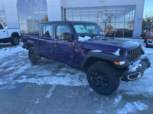 New 2026 Jeep Gladiator Sport image 39