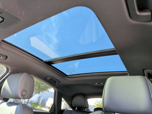 Used 2024 Audi Q5 2.0T Premium Plus image 27