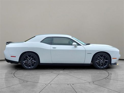 Certified 2022 Dodge Challenger R/T w/ Blacktop Package image 13