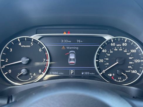 Used 2025 Nissan Altima 2.5 SV FWD image 41