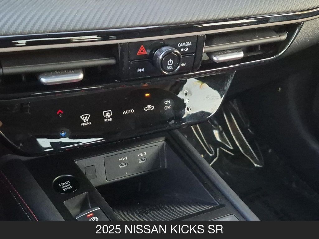 Certified 2025 Nissan Kicks SR FWD image 22