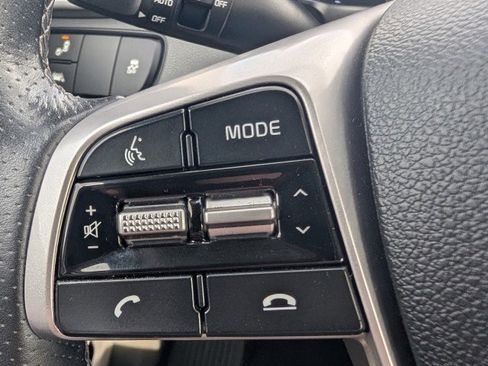 Used 2020 Kia Sorento SX image 21
