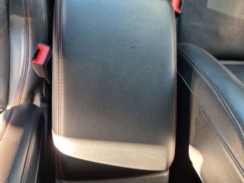 Used 2018 Jeep Wrangler Unlimited Rubicon image 36