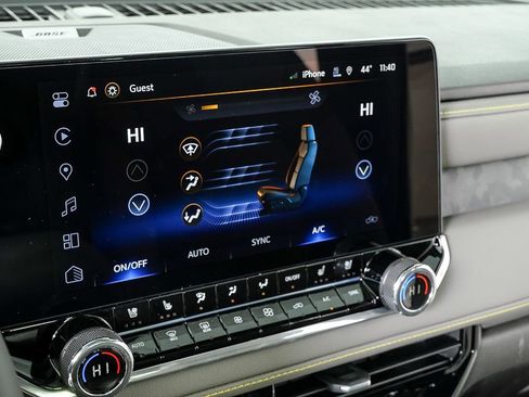 New 2026 Chevrolet Colorado ZR2 w/ Technology Package image 16