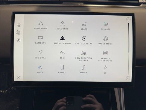 New 2025 Land Rover Range Rover Sport Dynamic SE image 25