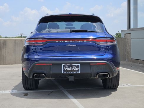 Certified 2026 Porsche Macan AWD/4WD image 7