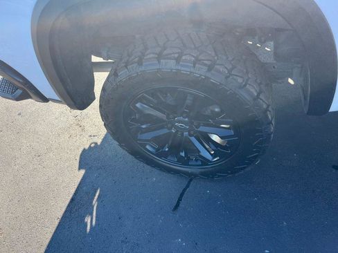 Used 2024 Chevrolet Silverado 1500 ZR2 image 34