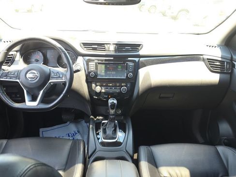 Used 2022 Nissan Rogue Sport SL w/ Premium Package AWD/4WD image 25
