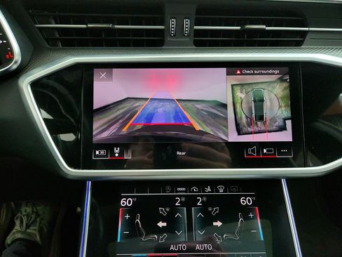 Used 2022 Audi RS 7 Sportback AWD/4WD image 21