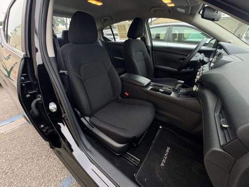 Used 2025 Nissan Sentra S image 35