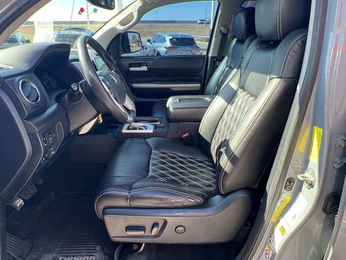 Used 2018 Toyota Tundra SR5 image 17