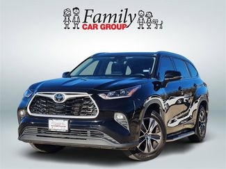 Used 2021 Toyota Highlander XLE video 1
