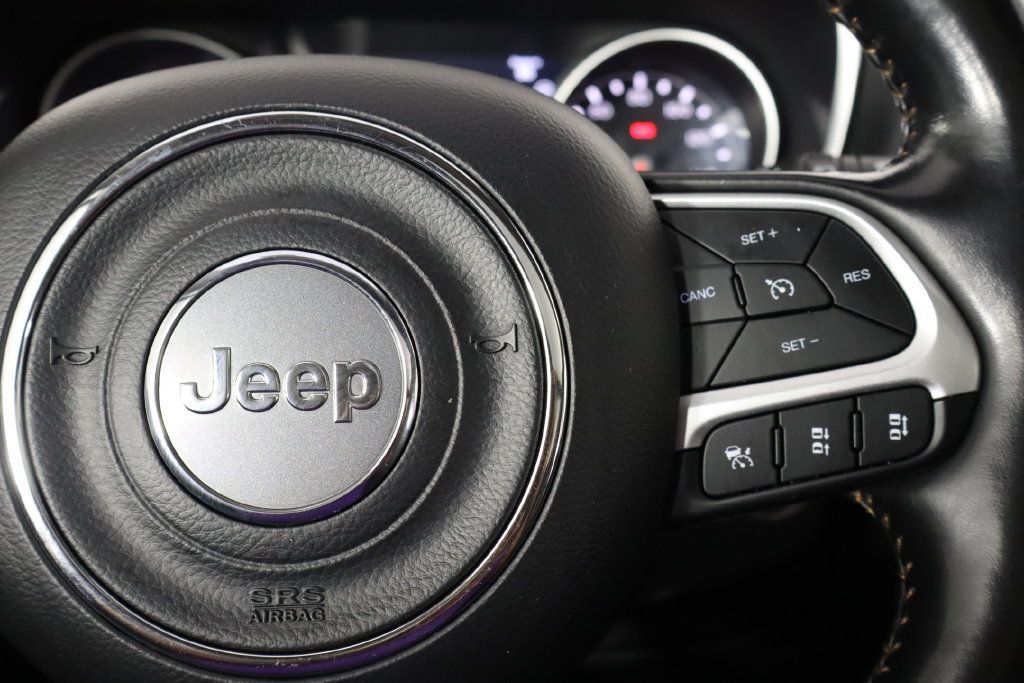 Used 2021 Jeep Compass Limited w/ Sun and Sound Group AWD/4WD image 10