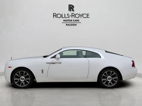 Used 2016 Rolls-Royce Wraith RWD image 4