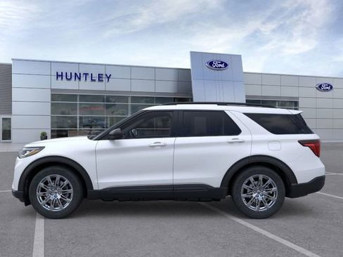 New 2026 Ford Explorer Active w/ Active Comfort Package image 3