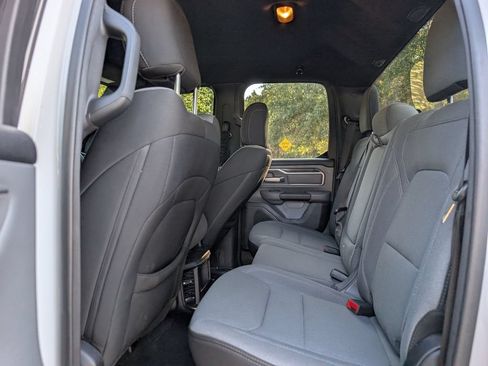 Used 2021 RAM 1500 Big Horn AWD/4WD image 17
