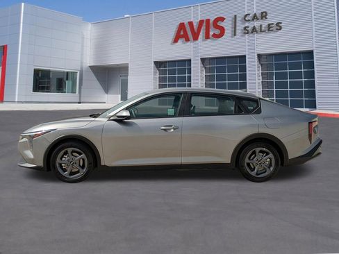 Used 2025 Kia K4 FWD image 10