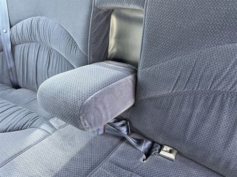 Used 1996 Ford Crown Victoria LX image 30