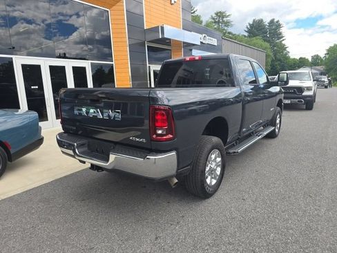 Certified 2026 RAM 2500 Big Horn AWD/4WD image 7