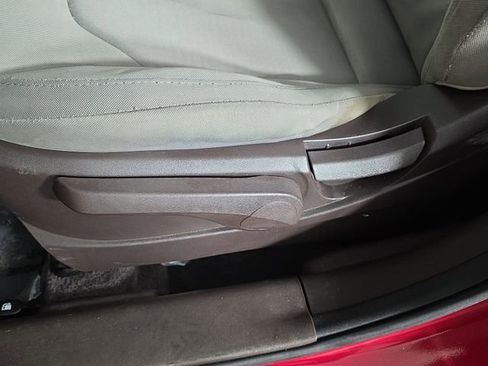 Used 2014 Hyundai Tucson GLS image 32