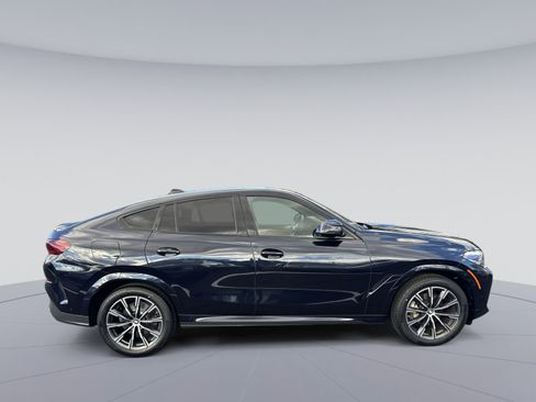 Used 2022 BMW X6 xDrive40i w/ M Sport Package image 34