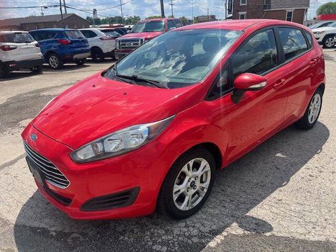 Used 2014 Ford Fiesta SE FWD image 1