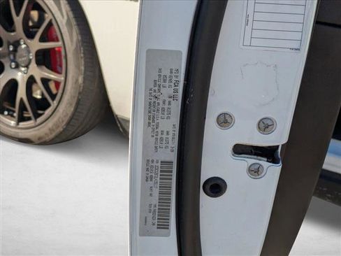 Used 2020 Dodge Challenger R/T image 15