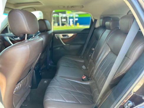 Used 2011 INFINITI FX35 2WD w/ Premium Pkg image 45