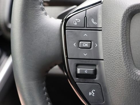 Used 2024 Subaru Solterra Premium image 18