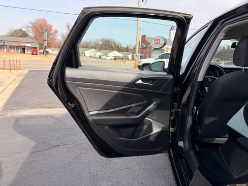 Used 2020 Volkswagen Jetta S image 22