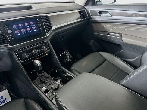 Certified 2023 Volkswagen Atlas SE w/ Panoramic Sunroof Package AWD/4WD image 22