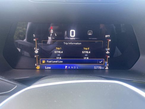 Used 2023 Chevrolet Colorado LT w/ LT Convenience Package image 12