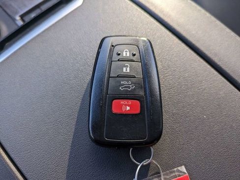 Used 2021 Toyota Highlander Platinum image 35