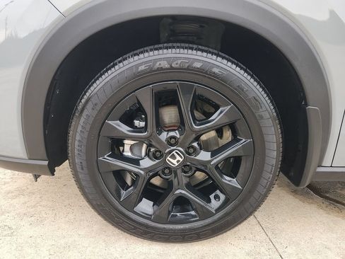Used 2024 Honda HR-V Sport image 30