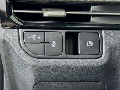 New 2026 Kia Sportage LX AWD/4WD image 13