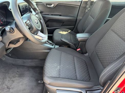Used 2021 Kia Rio S FWD image 10