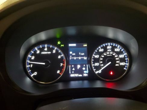 Used 2020 Mitsubishi Outlander ES AWD/4WD image 17