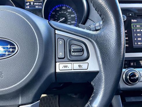 Used 2017 Subaru Outback 2.5i Premium image 17