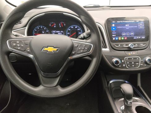 Used 2023 Chevrolet Malibu LT image 22