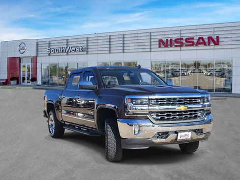 Used 2016 Chevrolet Silverado 1500 LTZ w/ Texas Edition image 4