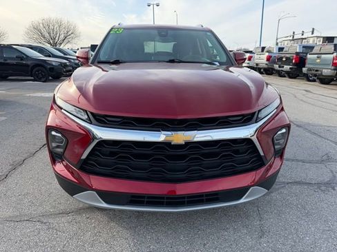 Used 2023 Chevrolet Blazer LT image 9