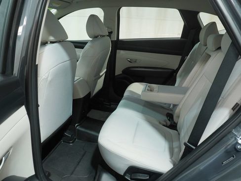 Certified 2026 Hyundai Tucson SE AWD/4WD image 13